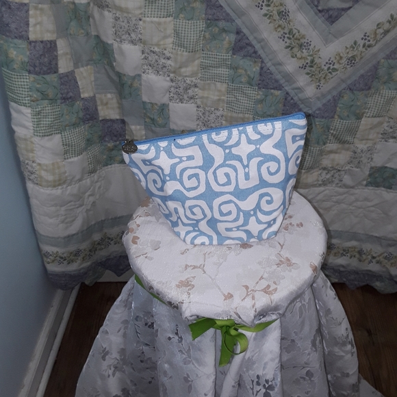 Zipper Bag Pouch - Picture 3 of 6